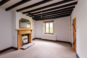 Sitting Room- click for photo gallery